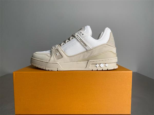 20251128154045794 390